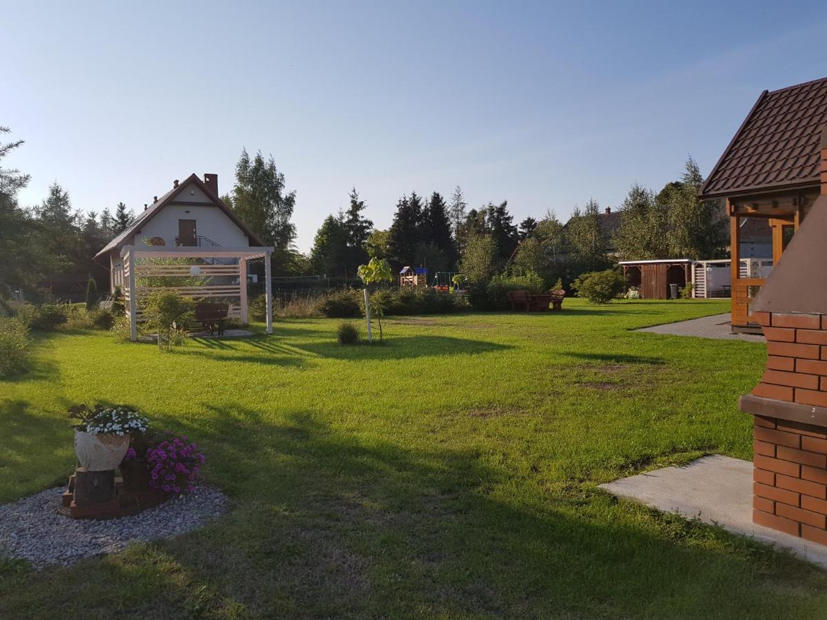 Domki Morskie Opowiesci Mikoszewo Exterior foto